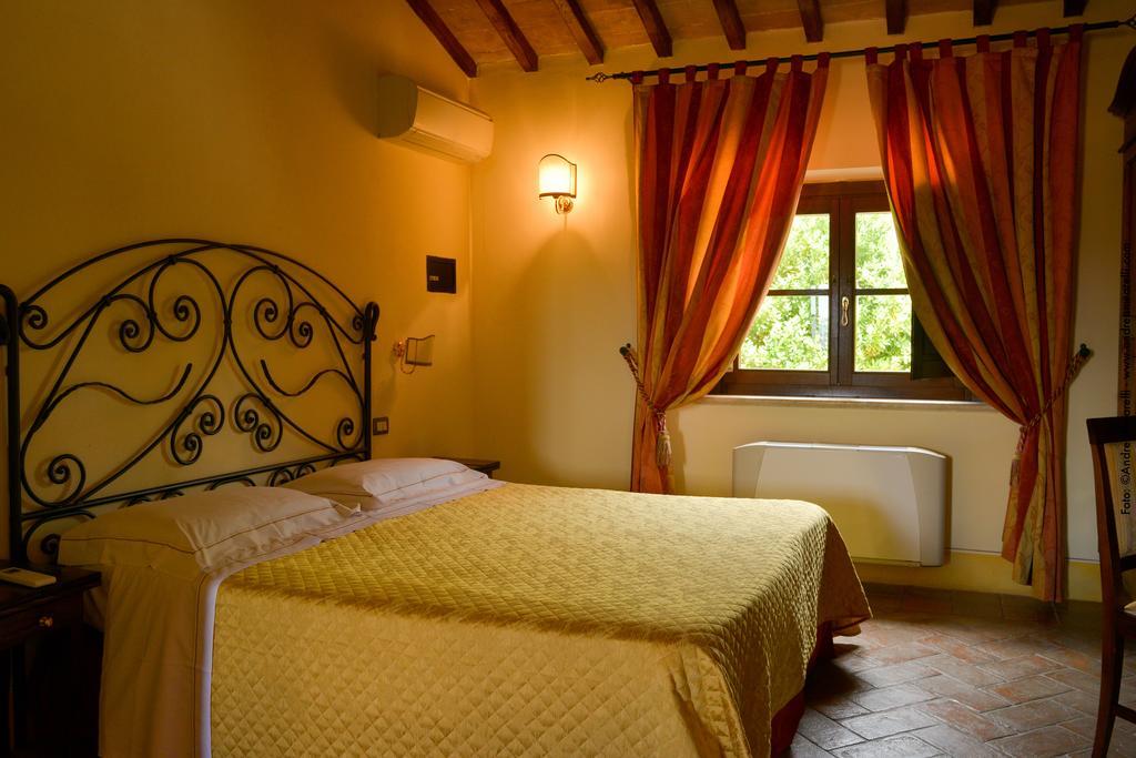 Hotel Saturno Fonte Pura ซาตูร์เนีย ห้อง รูปภาพ