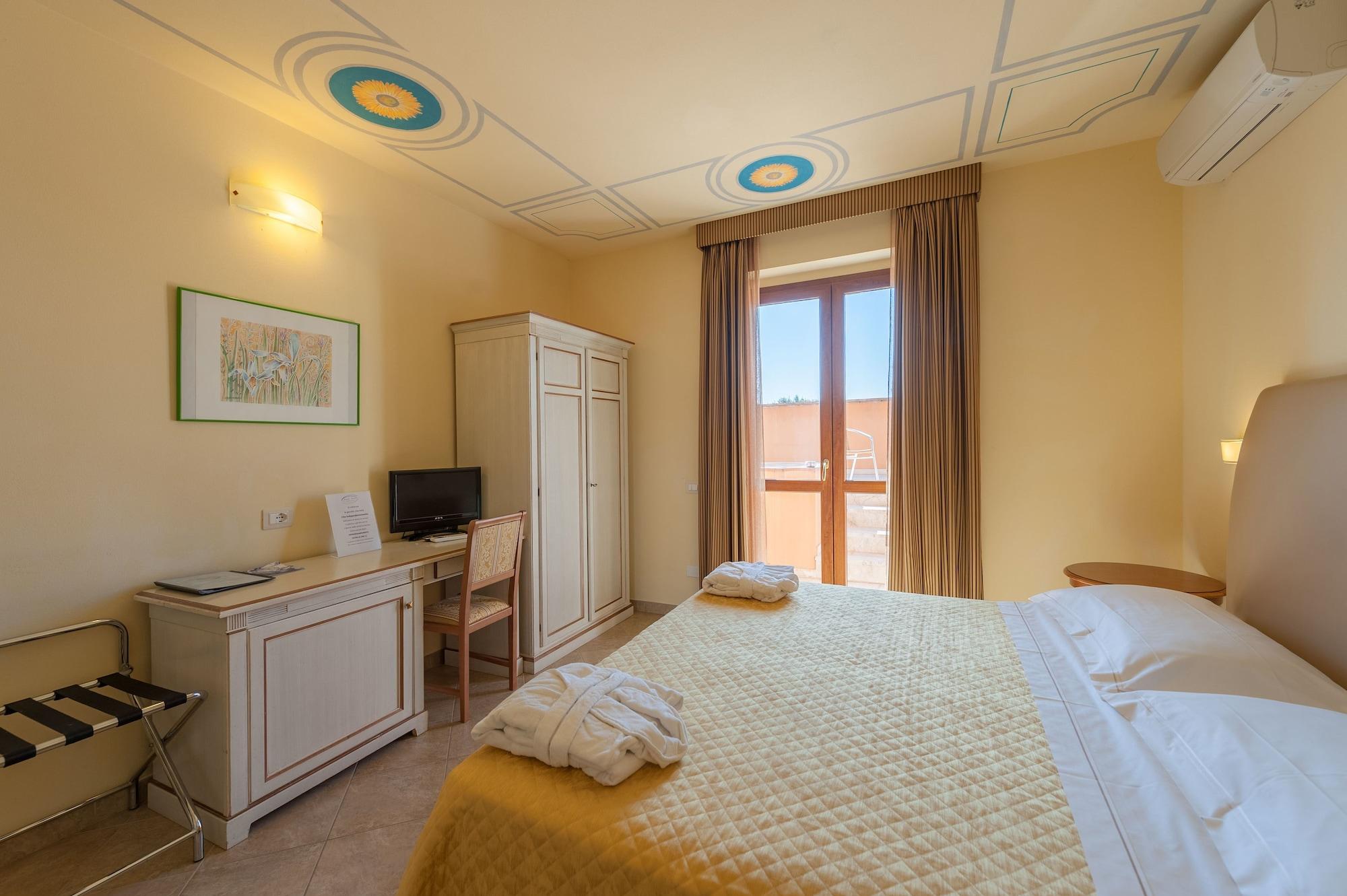 Hotel Saturno Fonte Pura ซาตูร์เนีย ภายนอก รูปภาพ