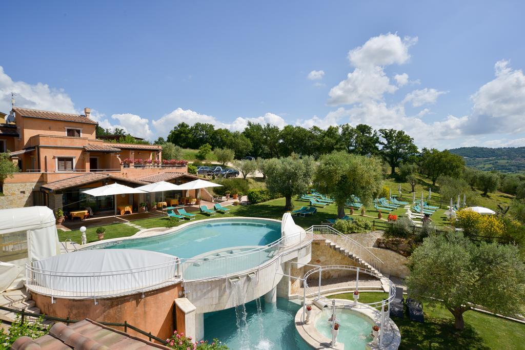 Hotel Saturno Fonte Pura ซาตูร์เนีย ภายนอก รูปภาพ
