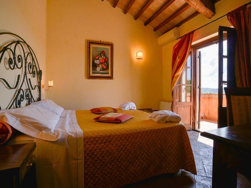 Hotel Saturno Fonte Pura ซาตูร์เนีย ภายนอก รูปภาพ